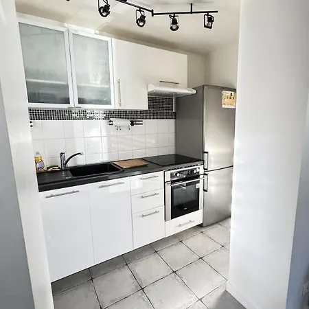 Maison De Calme 4 Pers, Parking Orly 20min , Rer D, Evry *